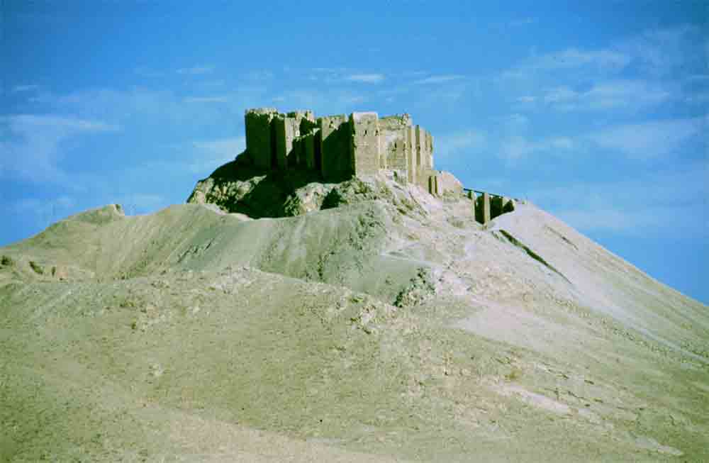 37 - Siria - Palmira, castillo de Gala'at Ibn Maan